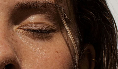 Journal Image of Faux Freckles: Your Guide to the TikTok Trend